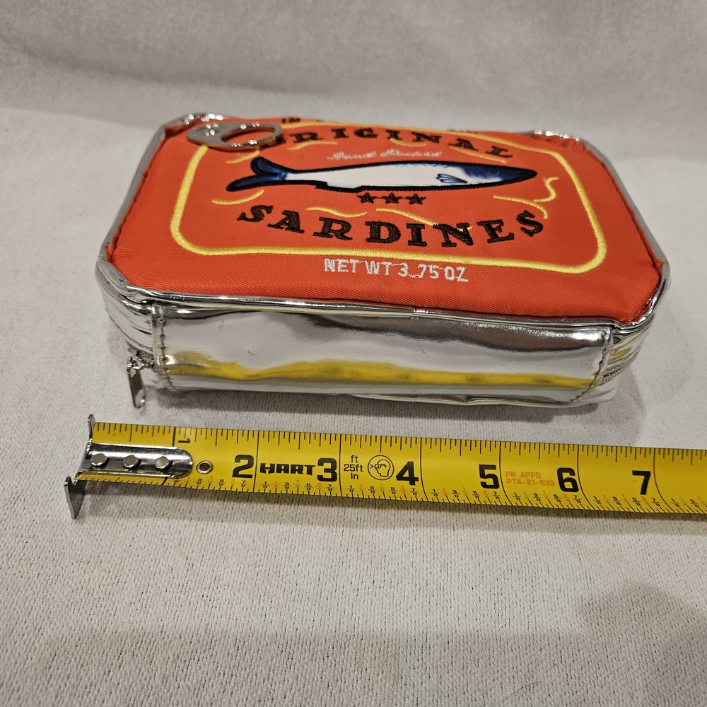 Silly Original Sardines Tin in Olive Oil Cosmetic Bag Clutch - Picture 3 of 5